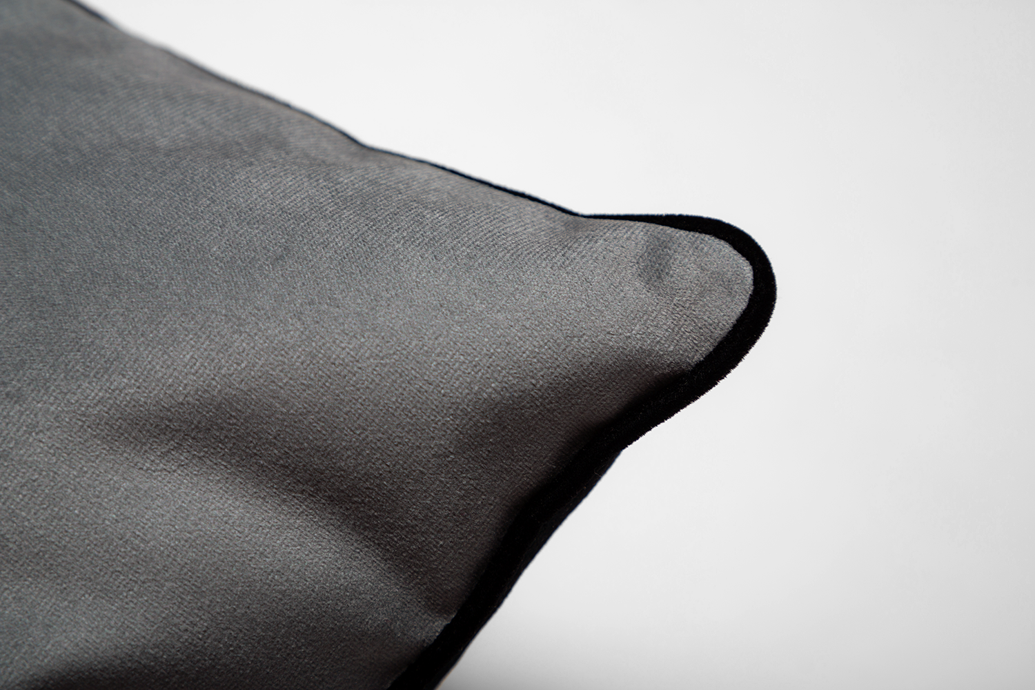 COUSSIN PALMIERS CRAIE VERT DE GRIS velours- Carré
