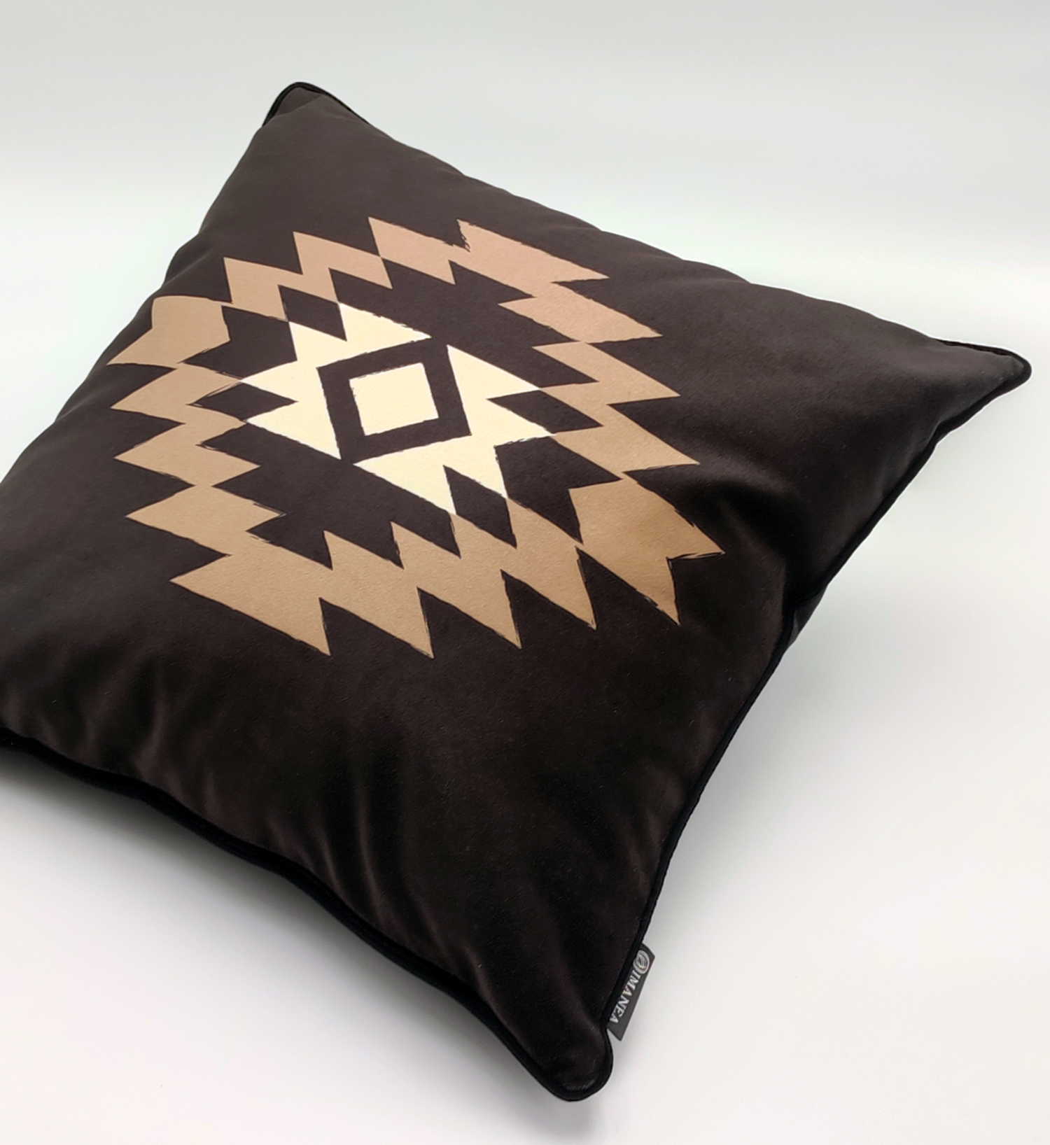 NEVADA CUSHION - BLACK CAMEL - Square Velvet