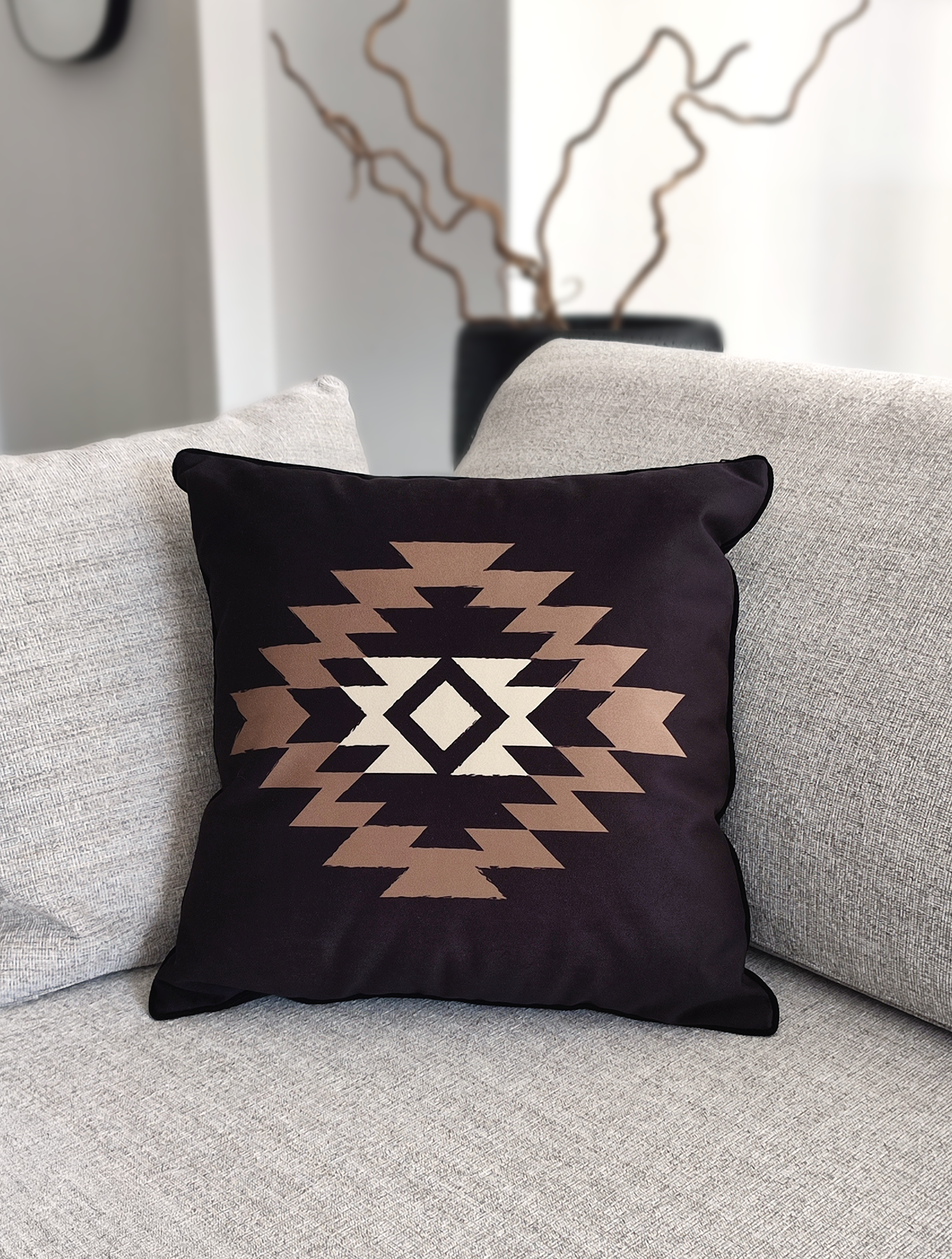 NEVADA CUSHION - BLACK CAMEL - Square Velvet