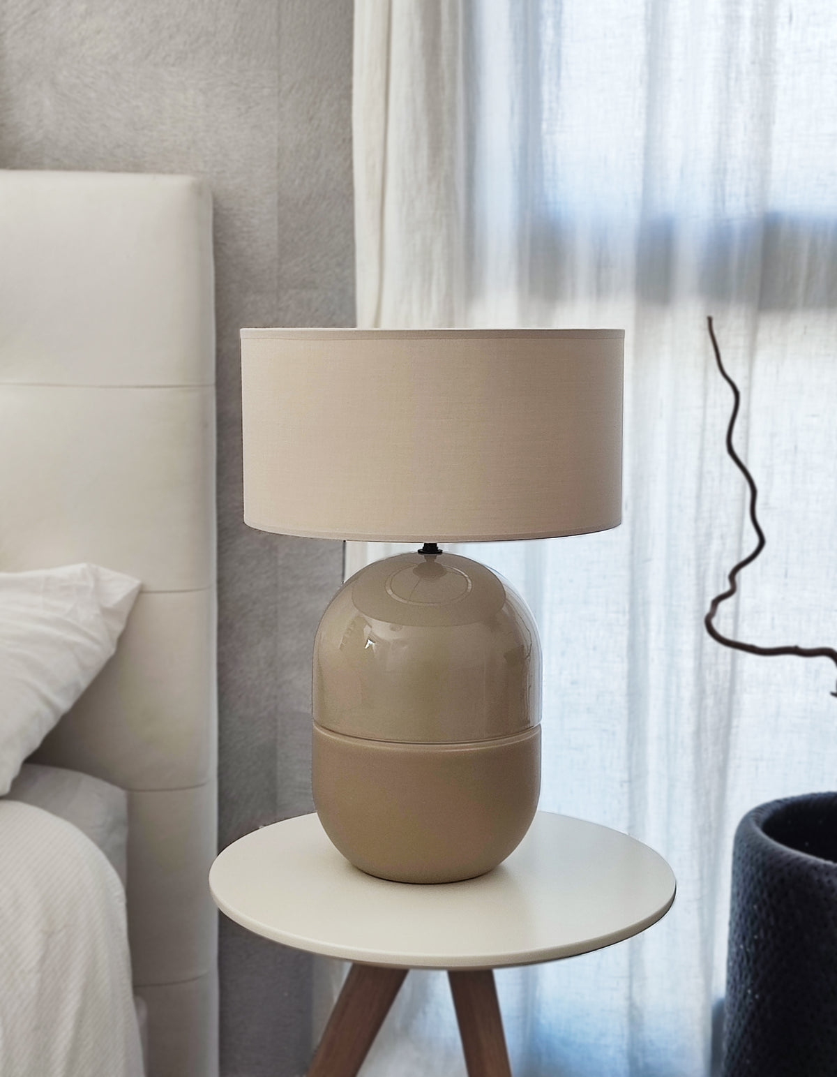 LAMPE JUNE SABLE IMANEA X CHAROLLES Edition Spéciale - Céramique émaillée -  Abat-Jour coton Grège