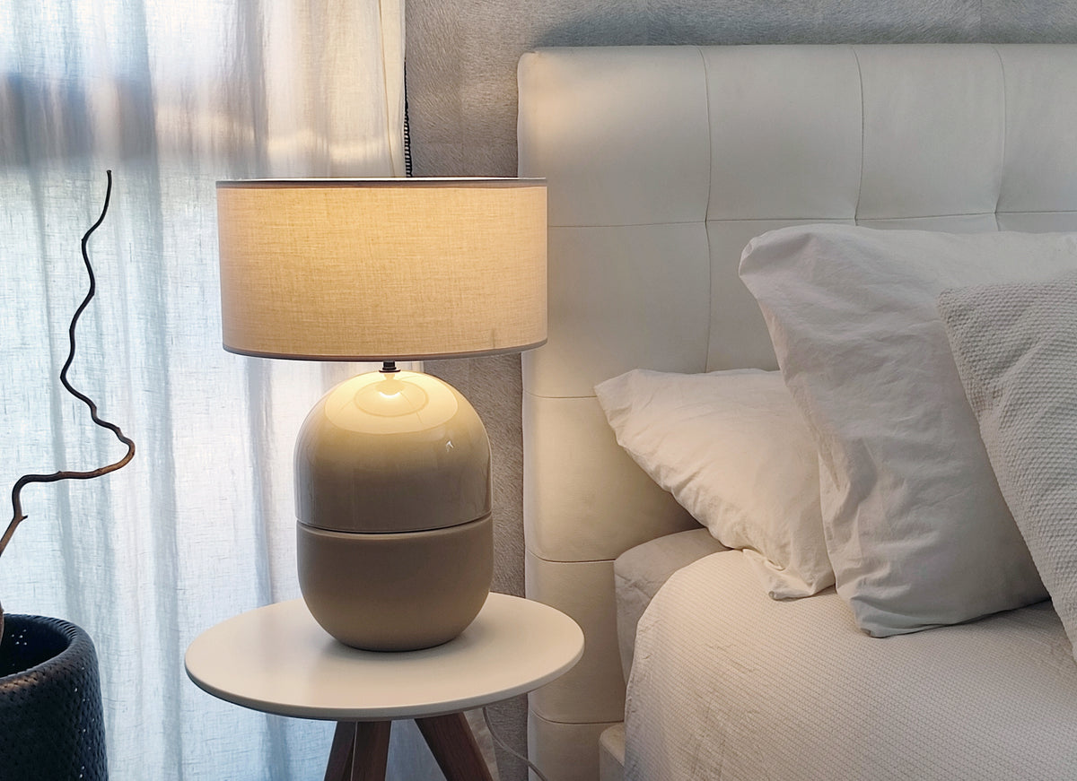 LAMPE JUNE SABLE IMANEA X CHAROLLES Edition Spéciale - Céramique émaillée -  Abat-Jour coton Grège