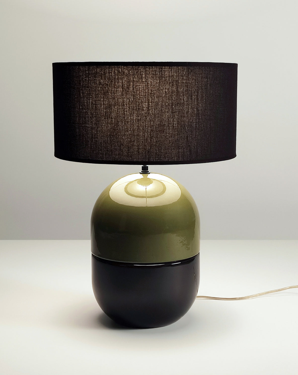 LAMPE JUNE KAKI - Céramique émaillée - Abat-Jour Juno Noir