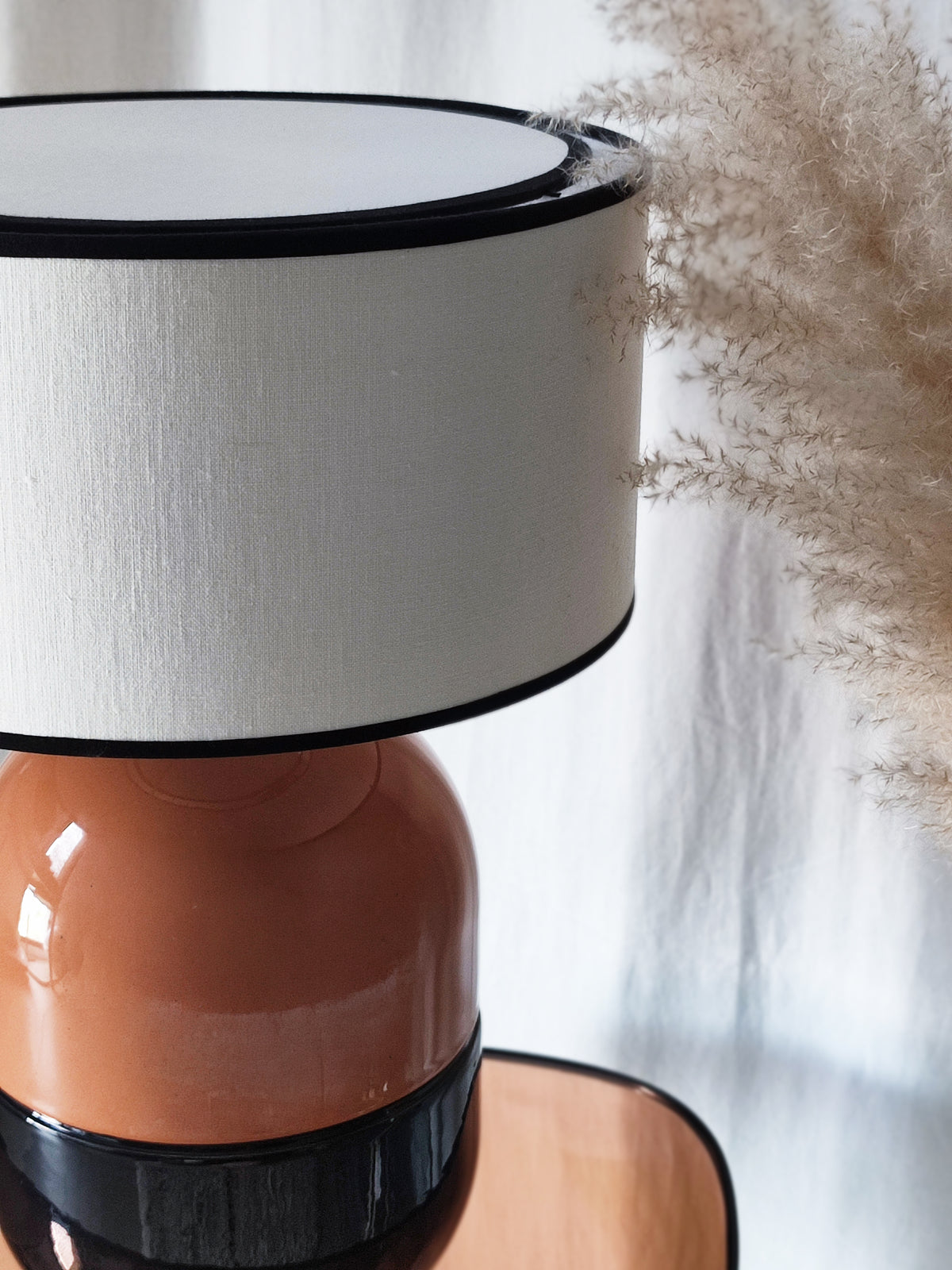 LAMPE JUNE TERRACOTTA Céramique émaillée -  Abat-Jour Lin JUNO Ivoire
