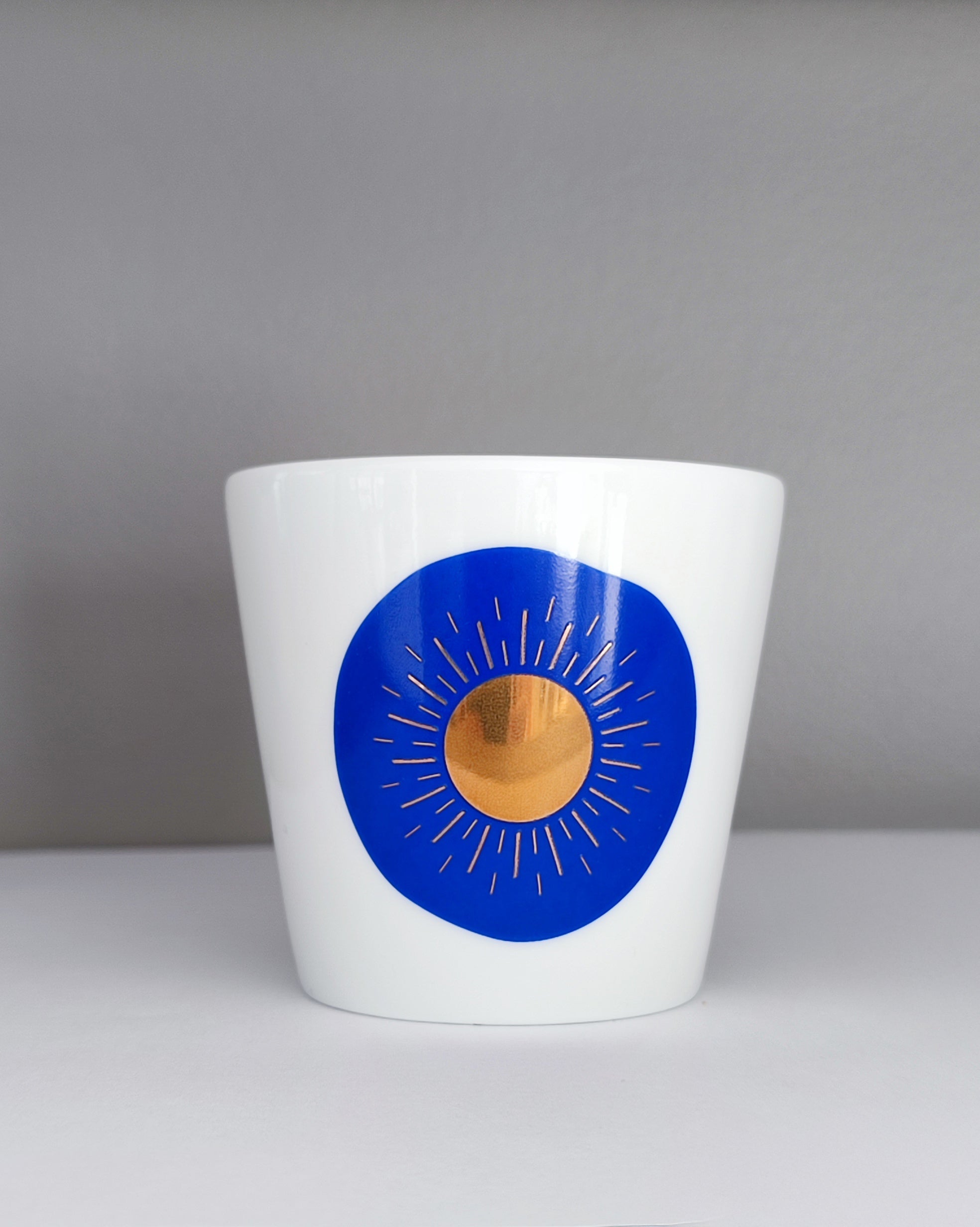 TASSE SOLIS BLUE - Porcelaine de Limoges et Or jaune - 20cl